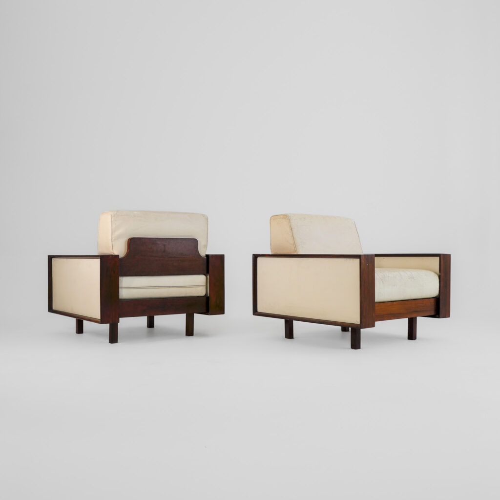 Designer Celina Zilberberg par de poltronas em Jacarandá e tecido, década de 60