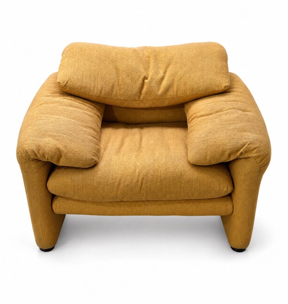 Poltrona Maralunga — Cassina